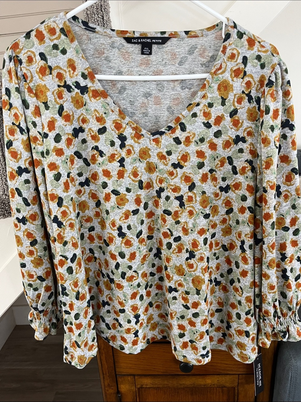 Zac & Rachel Floral V-Neck Blouse in Orange, Green, Gray